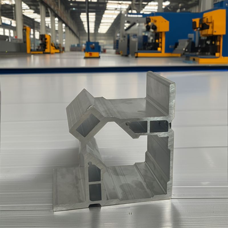 Industrial profile extrusion aluminum profile processingIndustrial profile extrusion aluminum profile processing