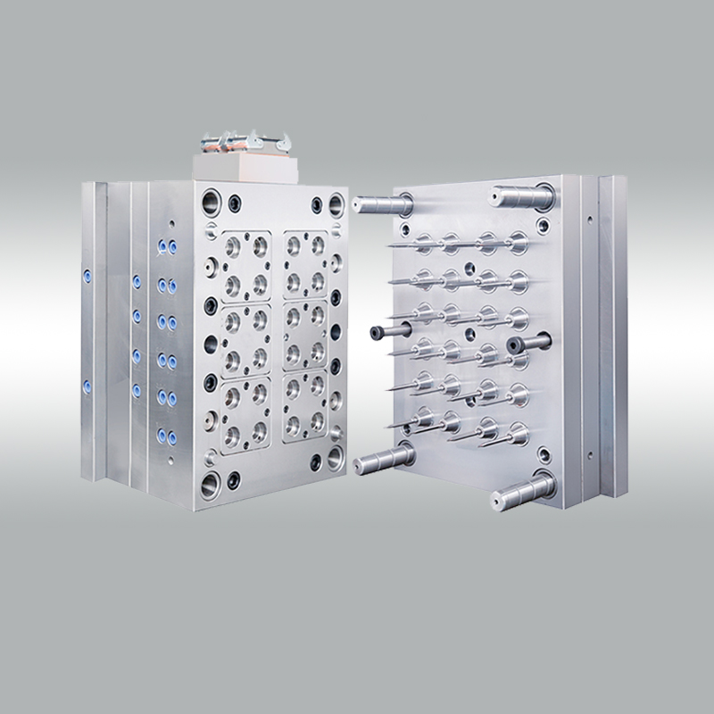 24 Cavities Medical Mould with Valve gate Hot runner