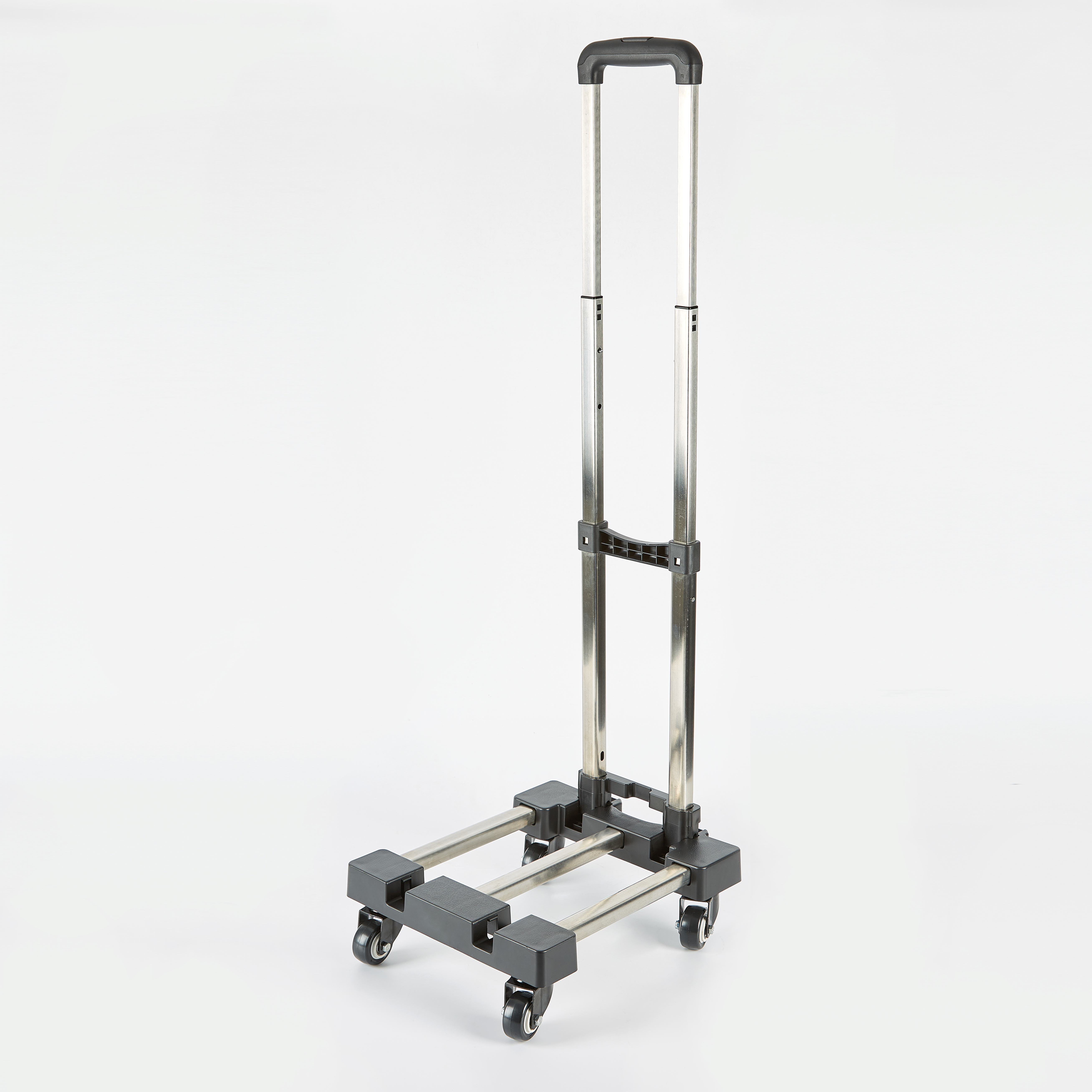 Rolling with Power: Why DIYers Swear by These Heavy-Duty Hand Carts