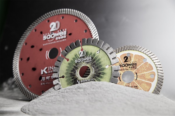 Metal powder as raw material, what are the preparation process and advantages of sintered diamond tools?