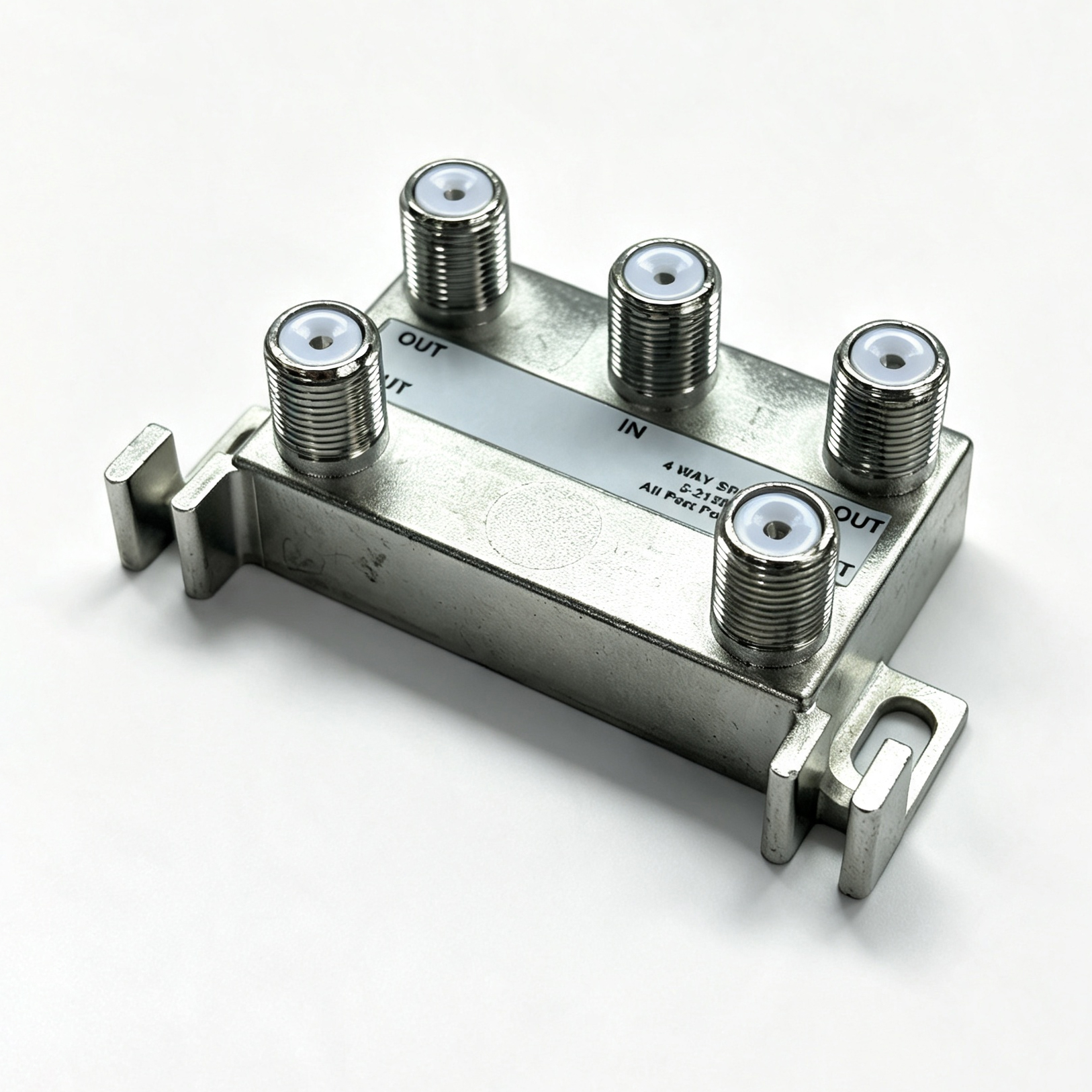 4 WAY SPLITTER 5-2150MHz 3
