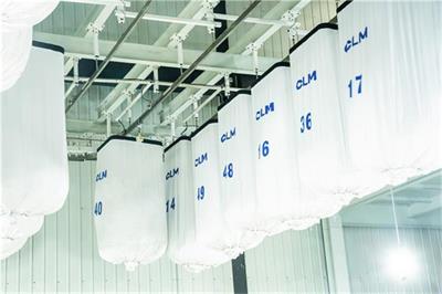hanging-bag-storage-system-1