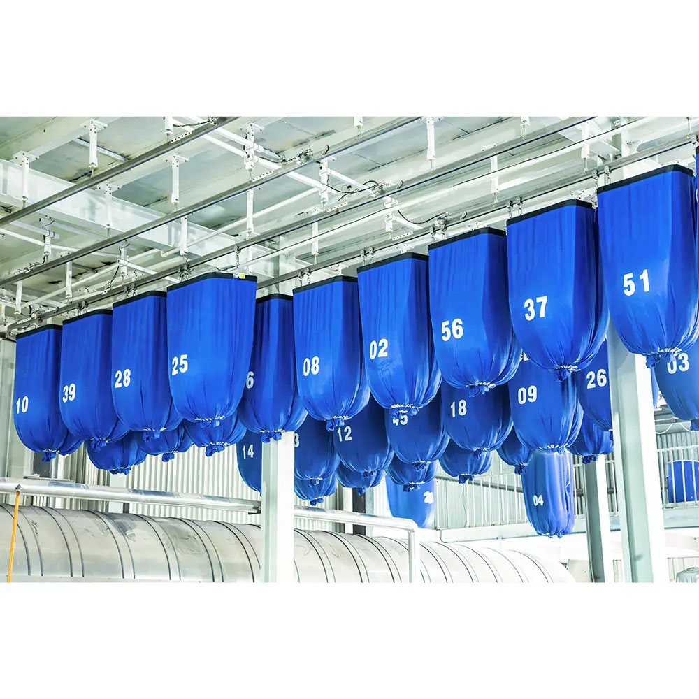 hanging-bag-storage-system-2