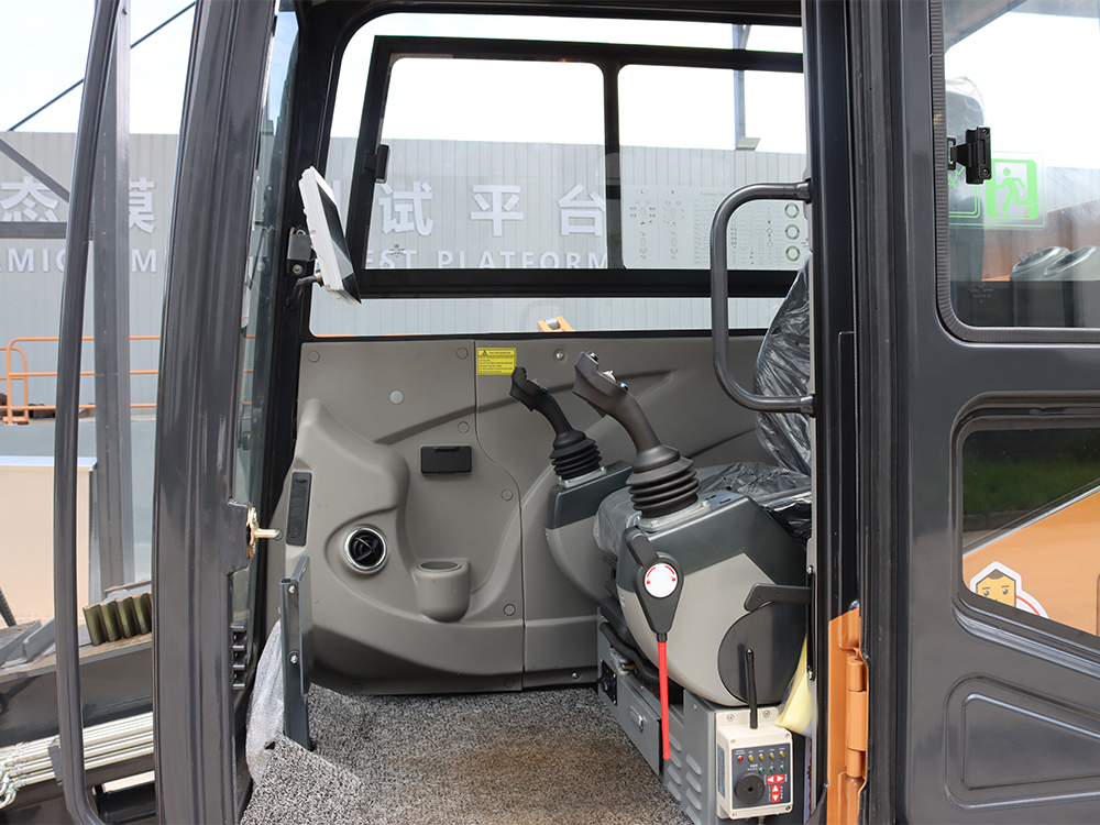 G200 Detail (5)
