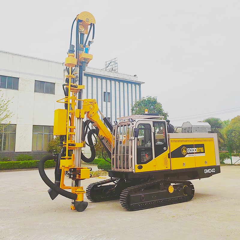 surface drilling machine (1)