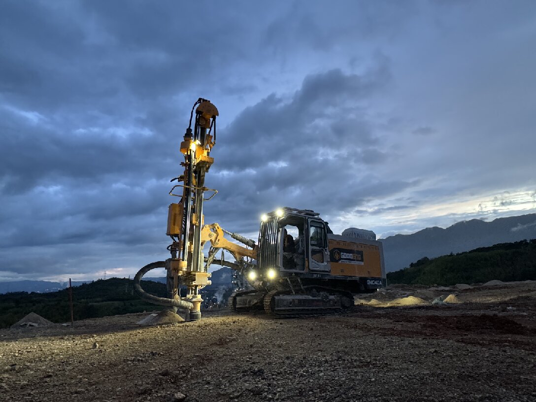 ୟୁନ୍ ନାନରେ ଗୁଡେଙ୍ଗ ପୃଷ୍ଠ ଡ୍ରିଲିଂ ମେସିନର GMD40A ଇଞ୍ଜିନିୟରିଂ କେସ୍