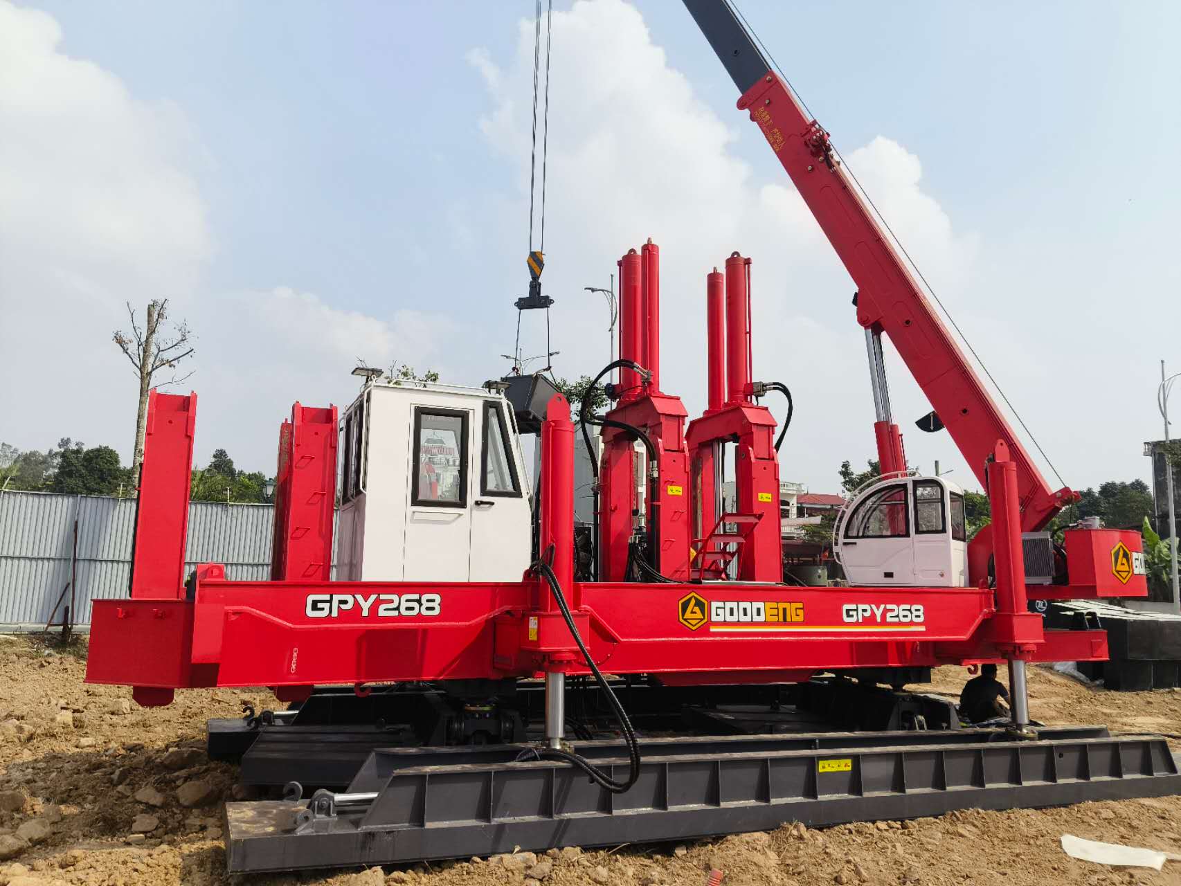 Goodeng GPY 268 Static pile driver Delivered to Vietnam