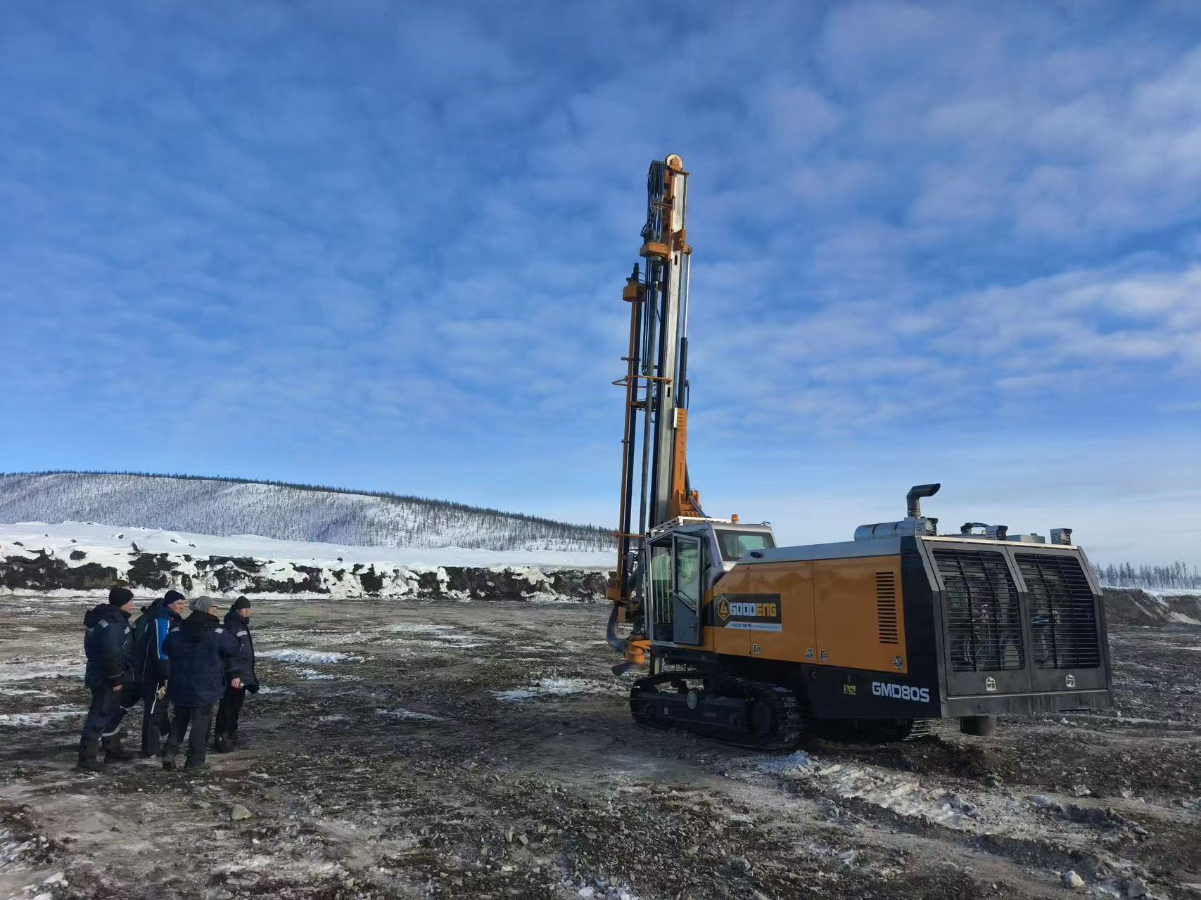 Goodeng Machine GMD80s Rig di perforazione di superficie in fondu à u foru Prughjettu russu Susuman Gold