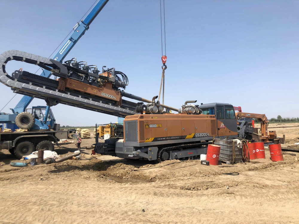 300t hdd drilling machine.jpg