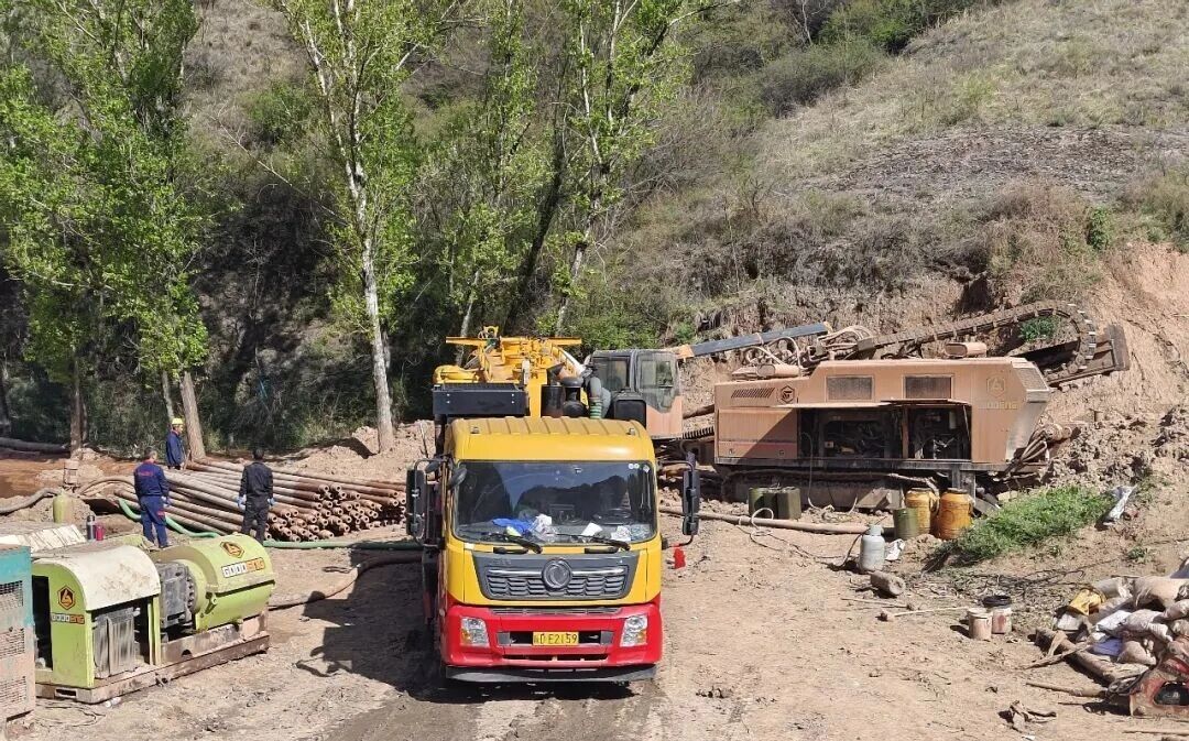 GS1000-LS100ton Horizontal Directional Drilling Machine Project Cases (2)tkv