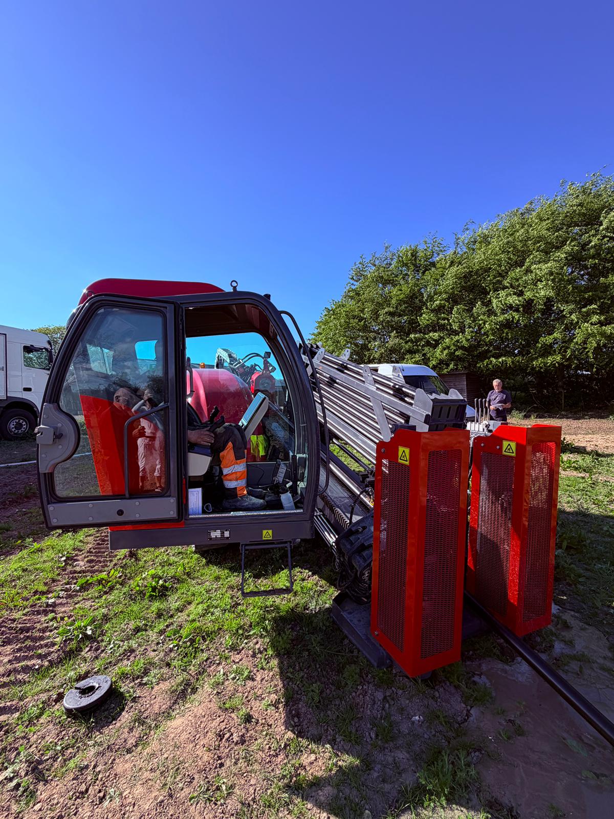 G40 horizontal directional rig.jpeg