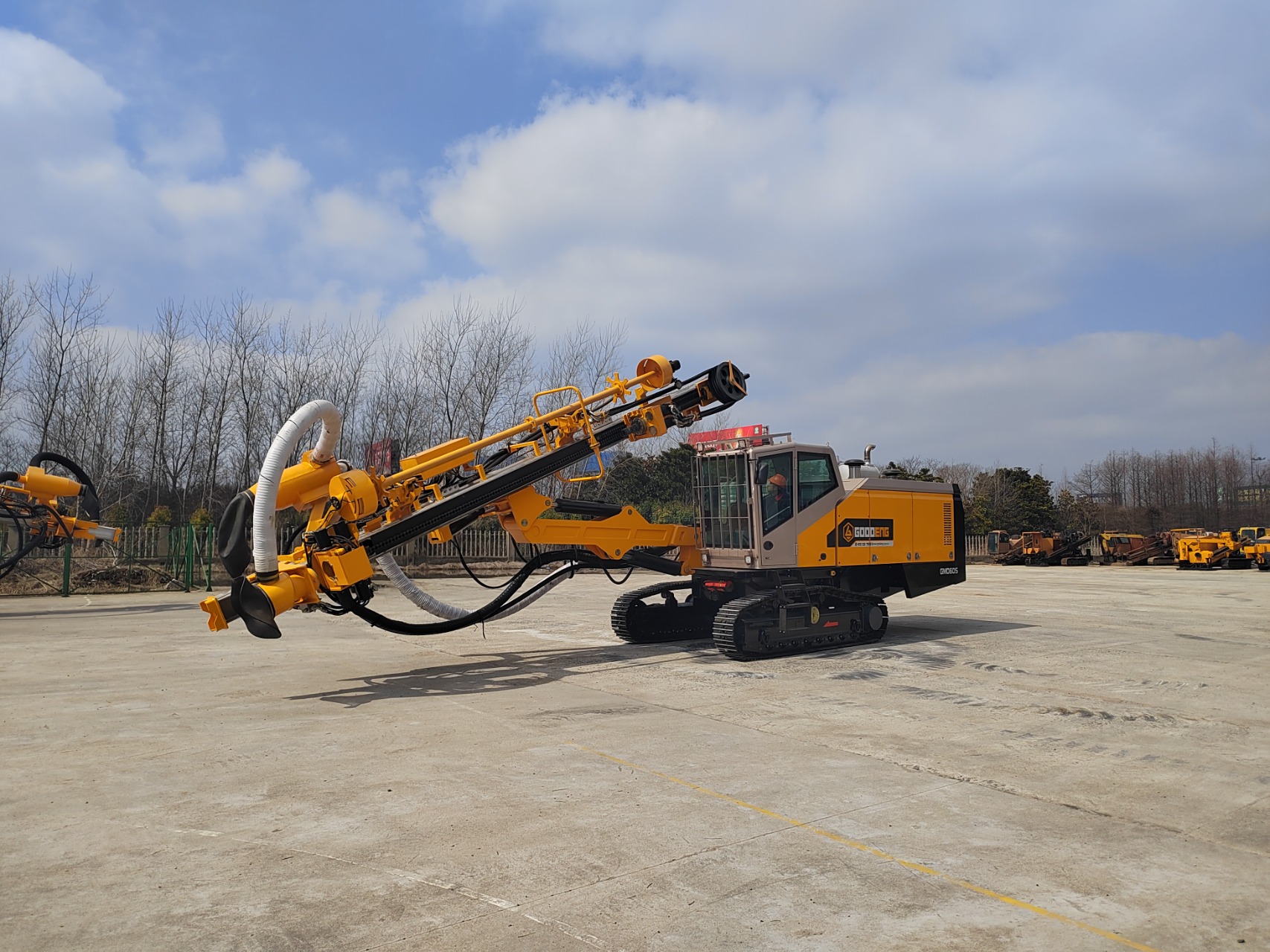 1 Goodeng perfect pneumatic down the hole mining surface drills GMD60S rock drilling machine