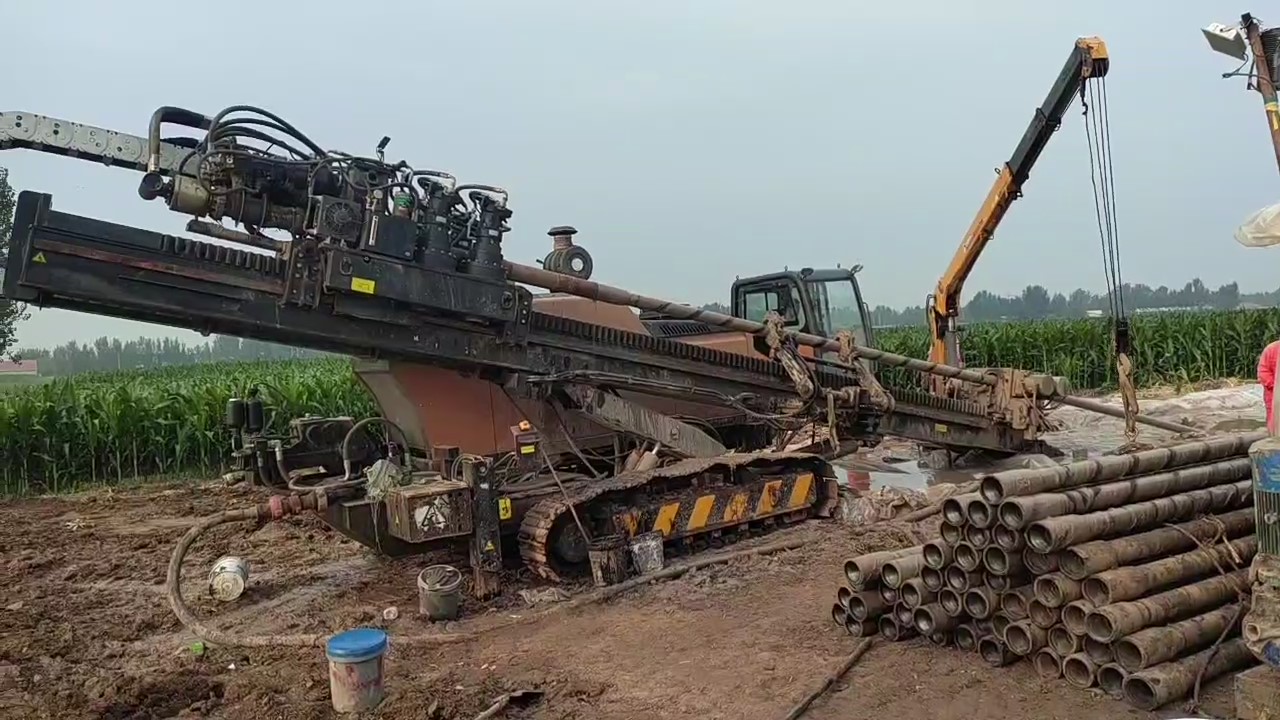 GS1600-LS Tremchless Drilling Machine (3)