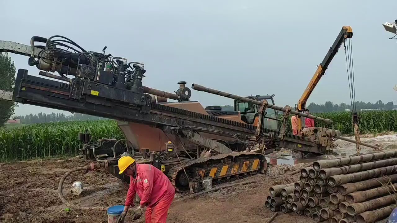 GS1600-LS Tremchless Drilling Machine (4)