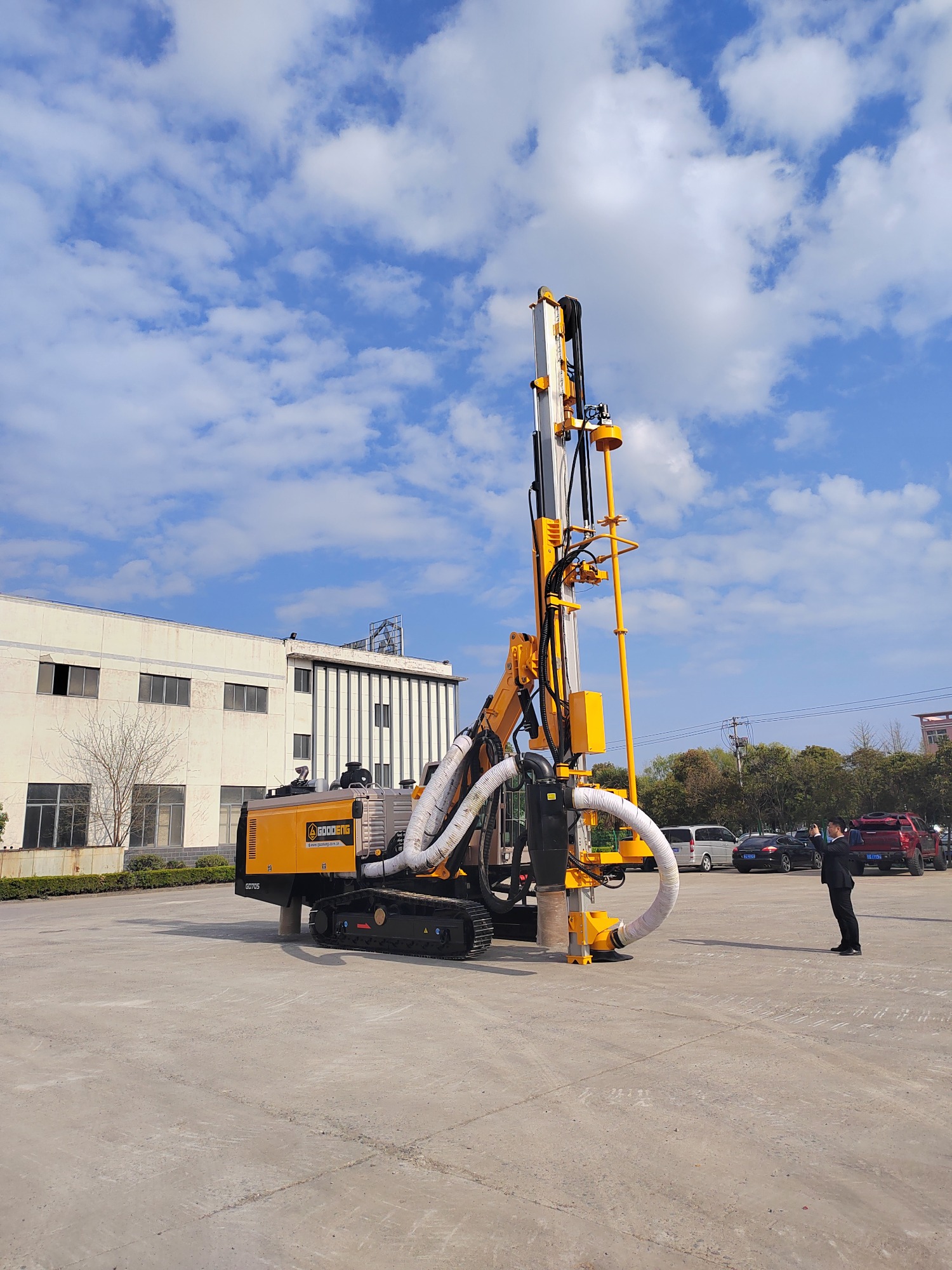 surface drilling machine