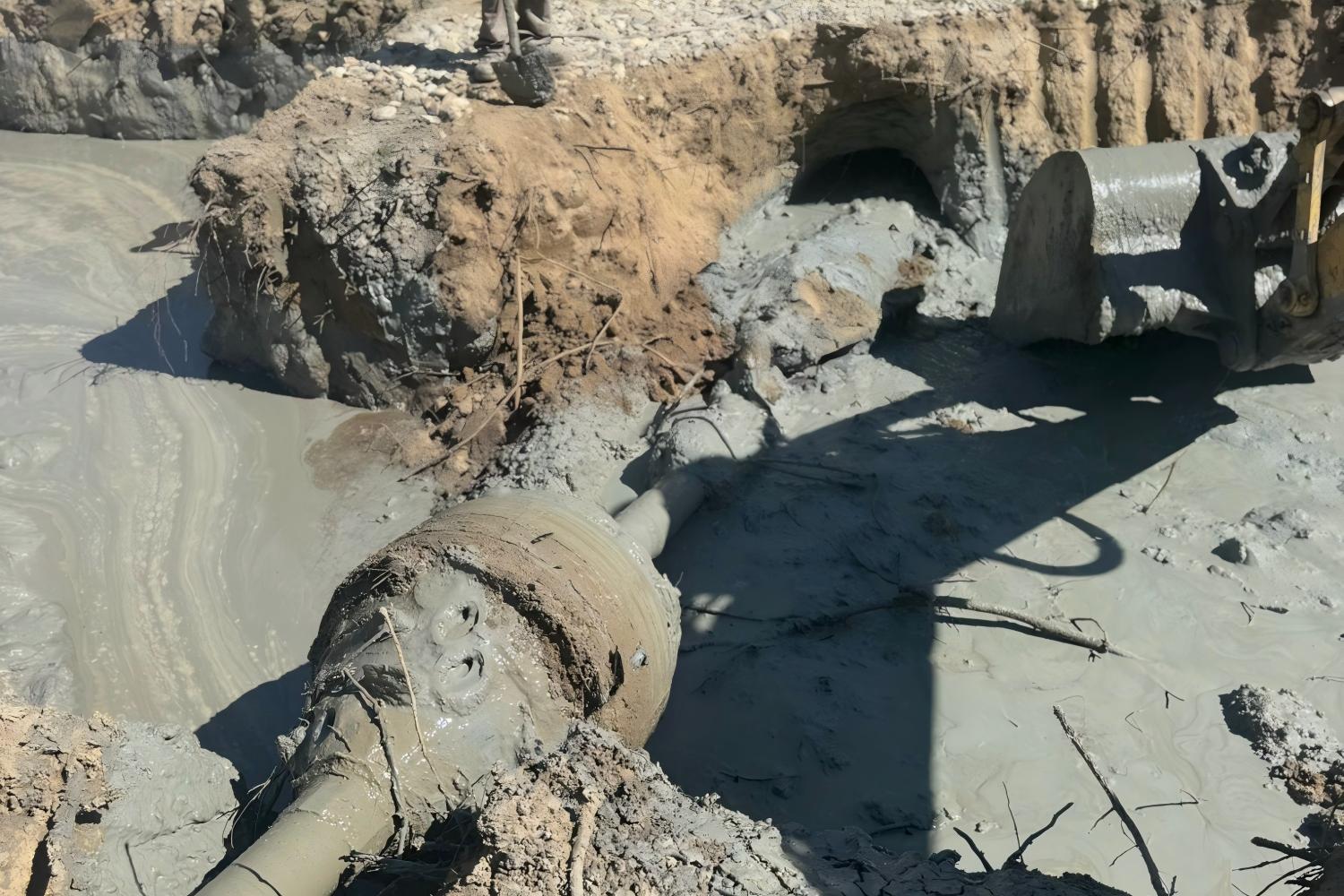 the GS800-LS pipe come out from sand