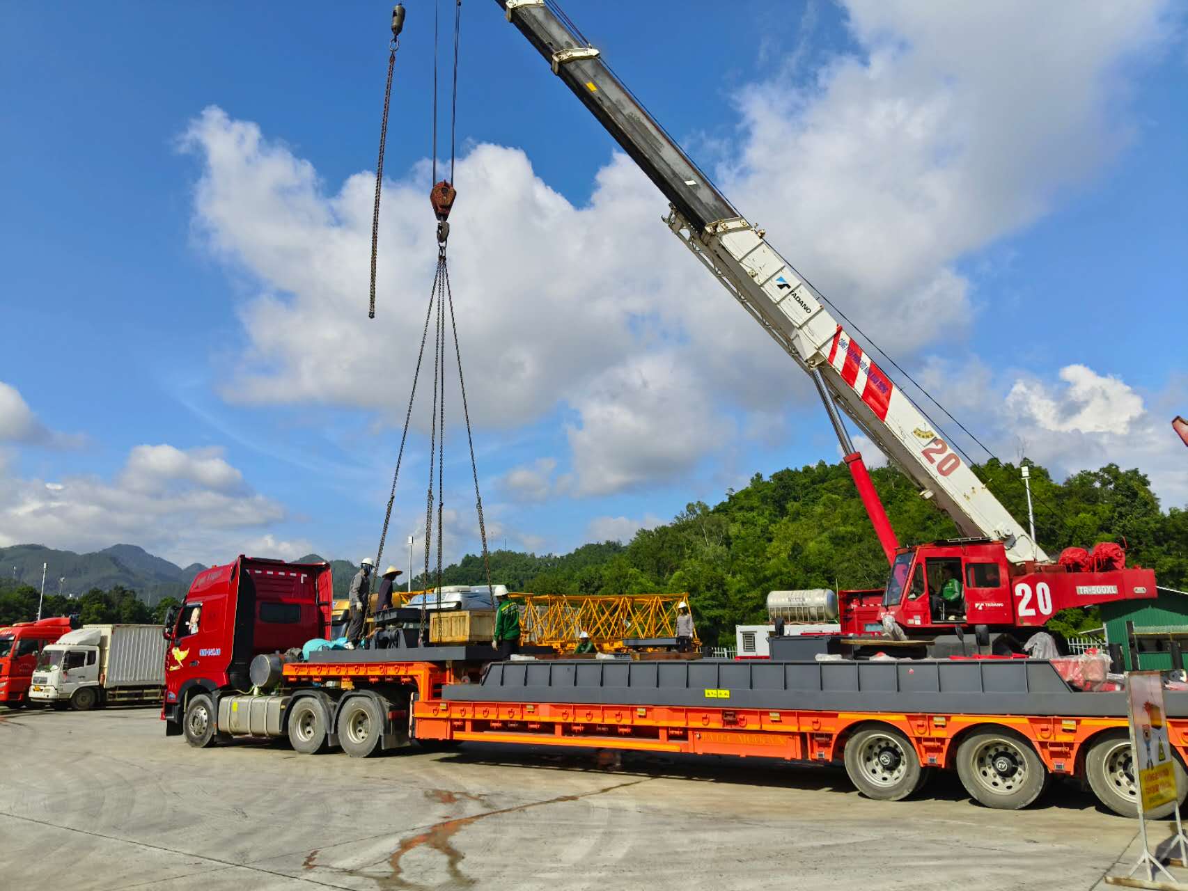 Goodeng GPY268 of static pile driver Deliver to Vietnam