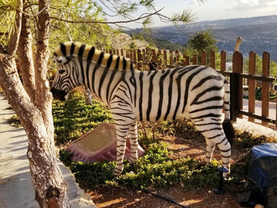animatronic-animal-in-zoo3zw