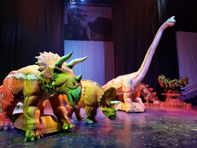animatronic-dinosaur-at-Theatersjtk
