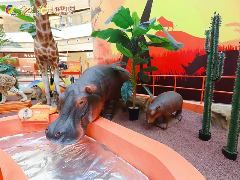 African Animal Exhibition0314n