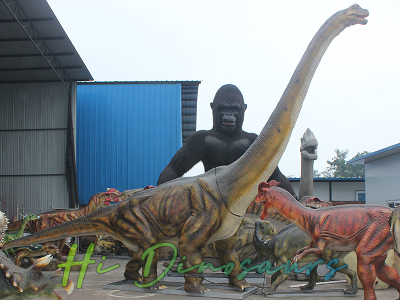 Life Size Animatronic Brachiosaurus
