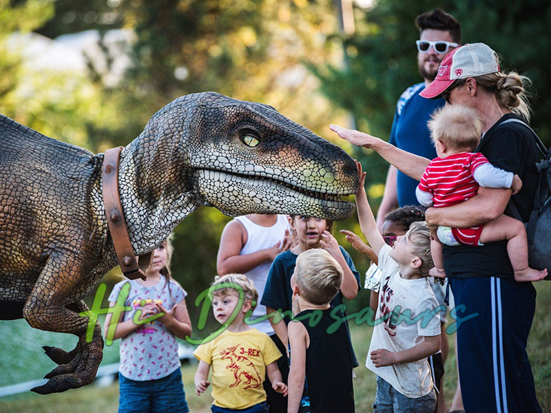 Lifelike Dinosaur Costumes04
