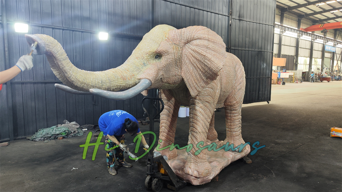 Pasadya nga Animatronic Elephant03