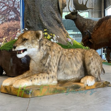 Ice Age Animatronic Saber-Toothed Tiger – Prehistoric Animal Replica