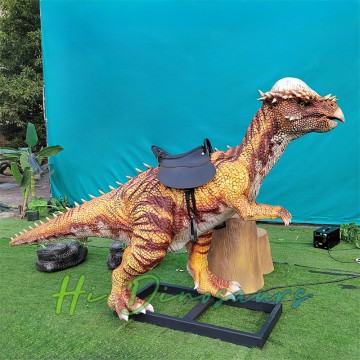 Turas Pachycephalosaurus Leictreach Cianrialtáin