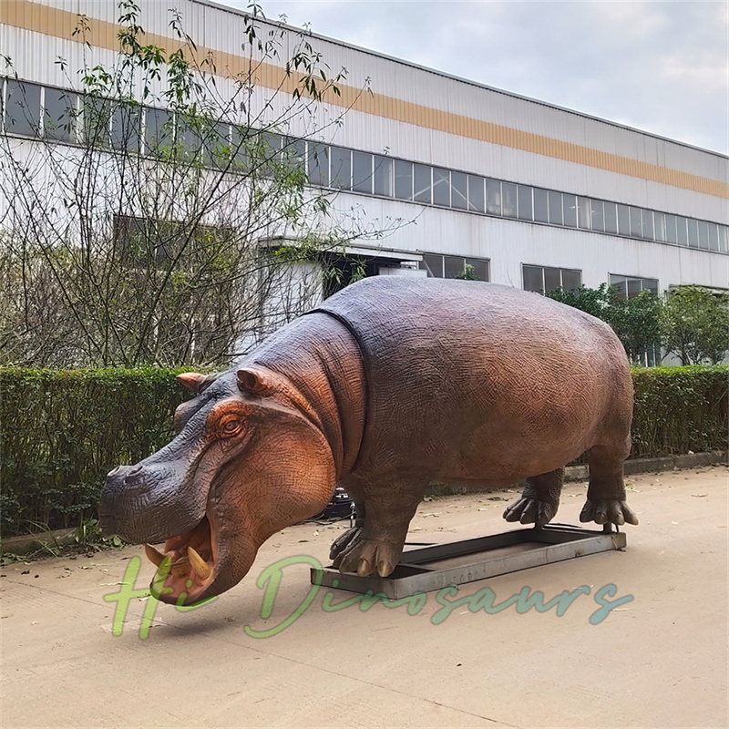 Hyper-Realistic Animatronic Hippopotamus for Natural Museums