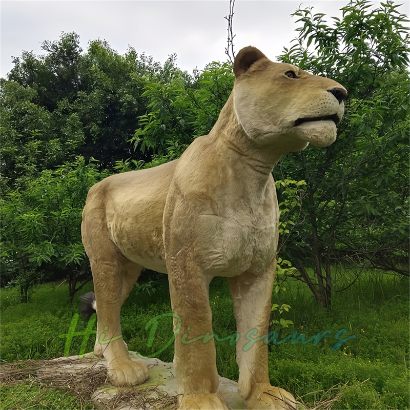 Realistic Animatronic lioness Statue For Sale