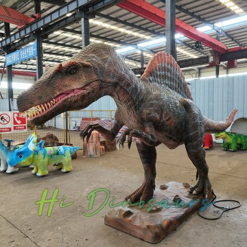 Róbat Dineasár Spinosaurus Animatronic Réalaíoch le haghaidh Taispeántais