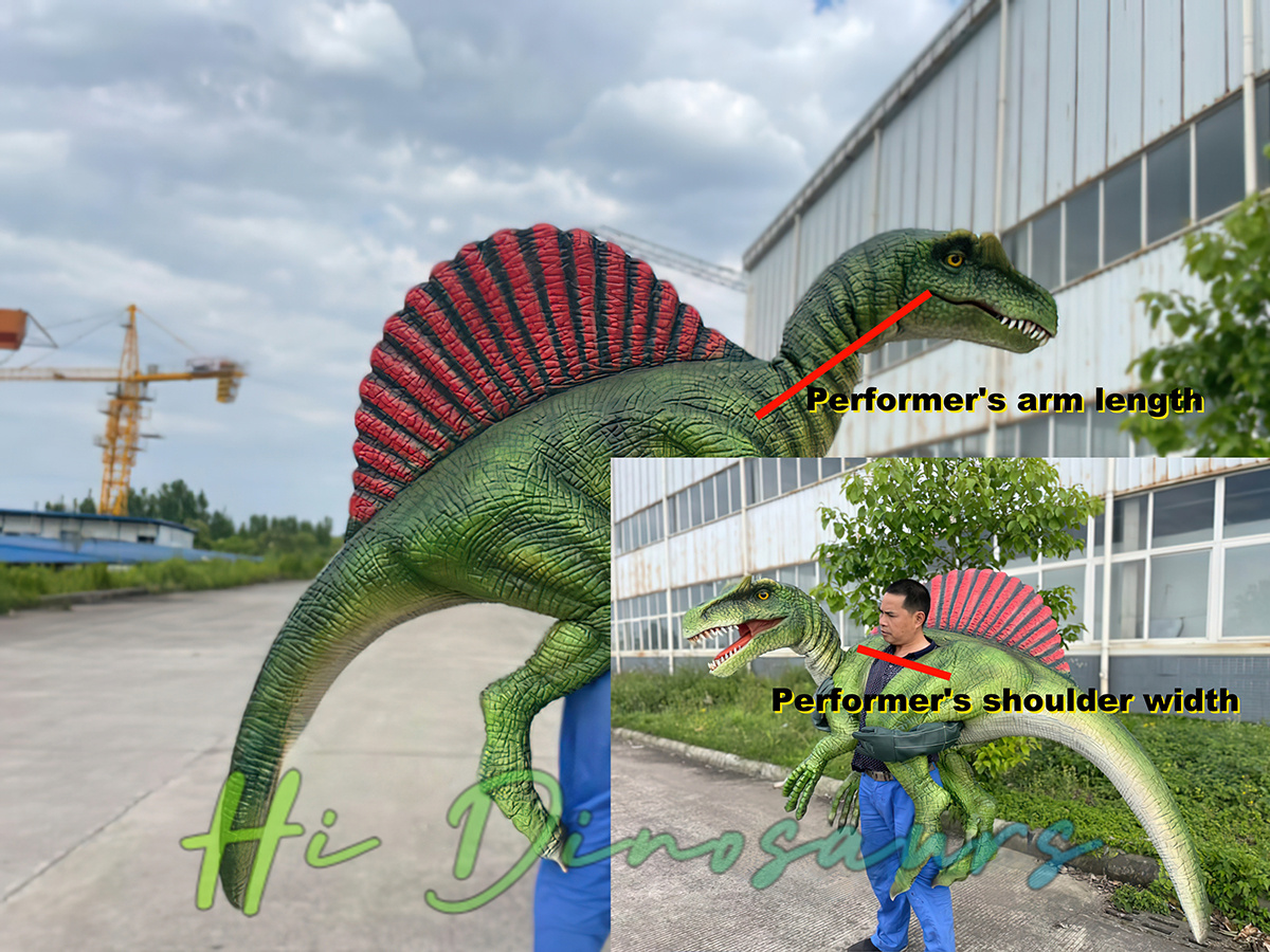 dinosaur shoulder puppet02.jpg