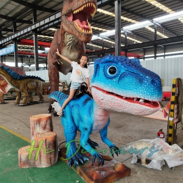 Ferngesteuerte Dinosaurier-Fahrten für Kinder