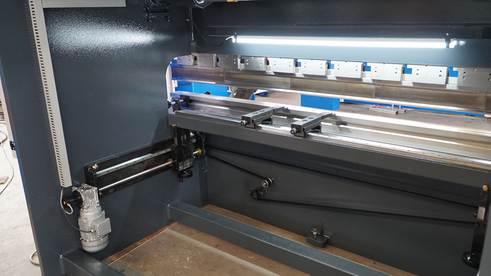 4 nc hydraulic press brake20esh