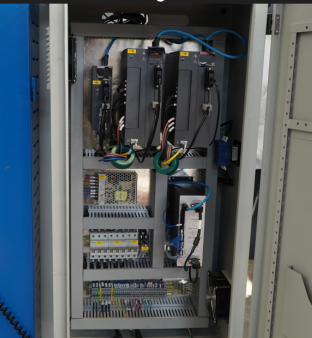 8T 600 Electric CNC press brake3