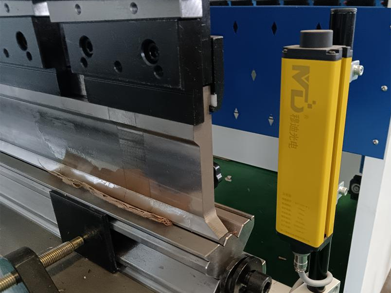 The Importance of Installing Safety Light Curtains on Press Brakes