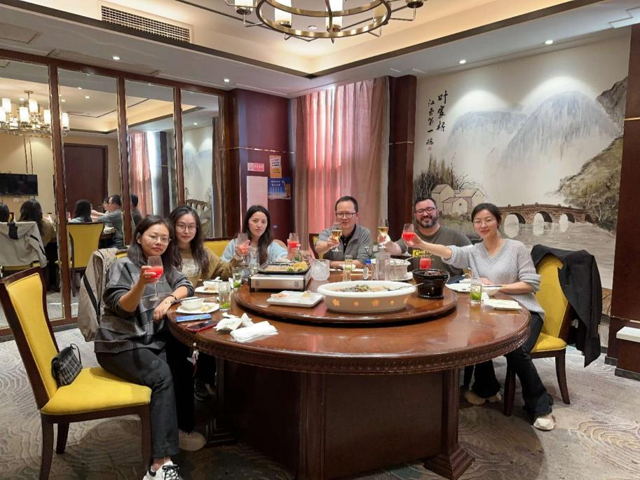 Welcome Brazilian Customers to Visit Our Factory