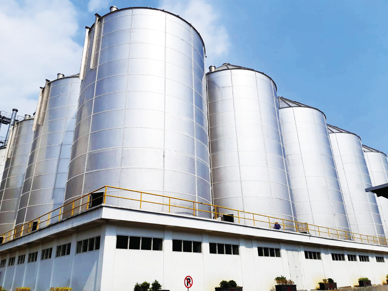 Bolted Stainless Steel Tank
