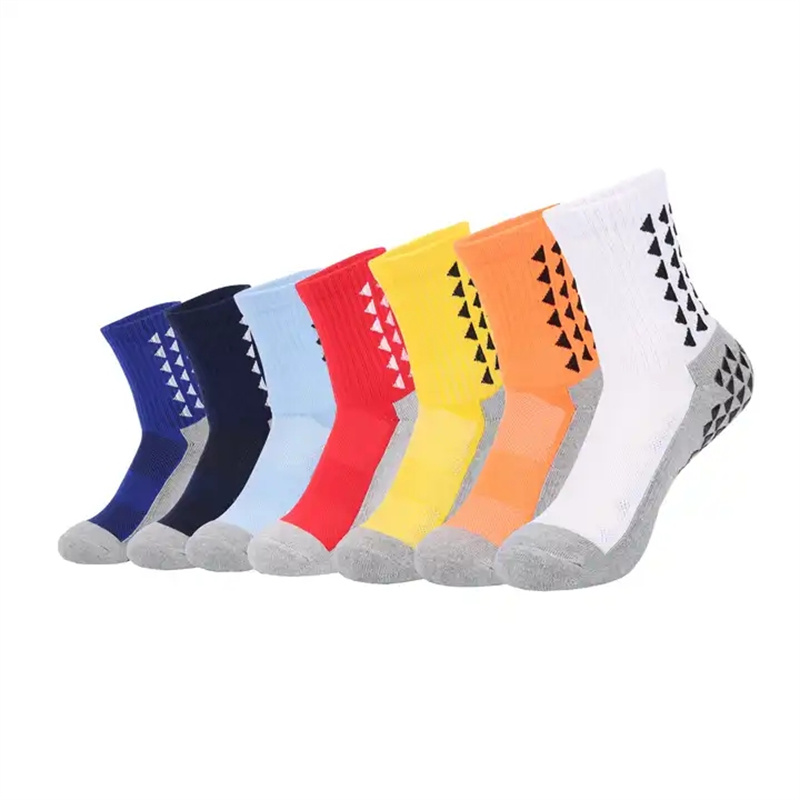 Soccer-Grip-Socks-1skf
