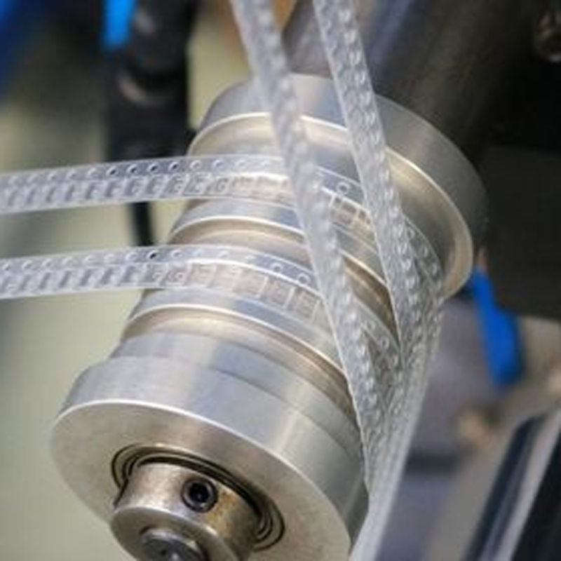OEM-ODM-8-104mm-High-Precision-Anti-Static-SMD-Electronic-Components-Customized-Carrier-Tapes-Packaging-with-Different-Types6.jpg