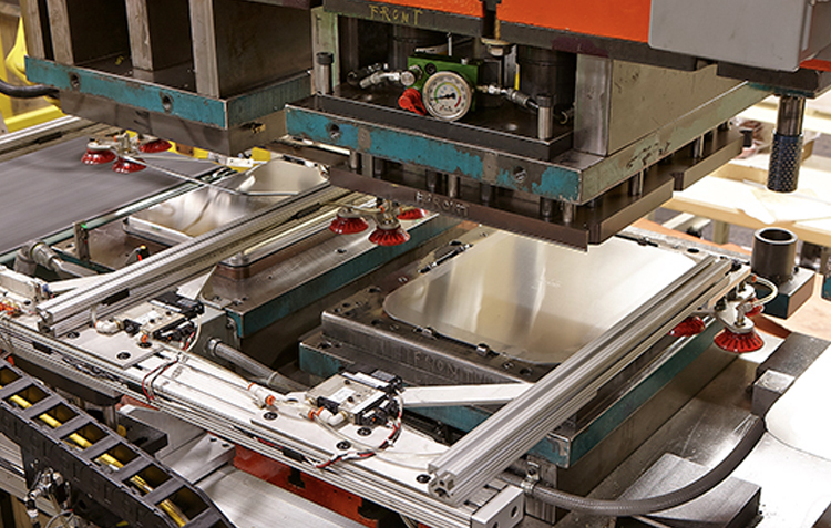 Causes and Prevention Methods of Oil Stains and Watermarks on Aluminum Profiles