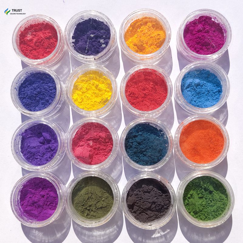 photochromic pigment under sunlight