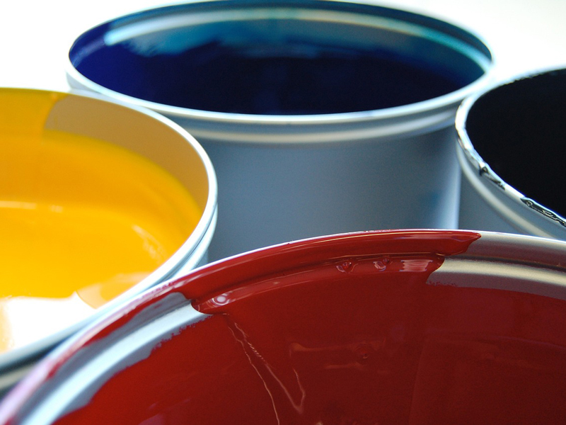 Pearlescent pigments for ink and paper printing