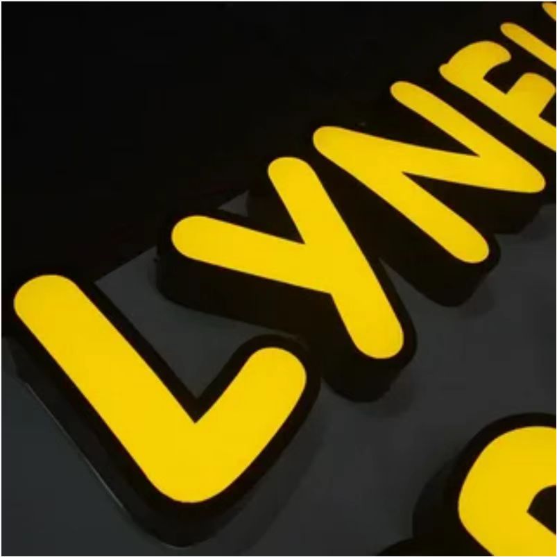 Front-lit Channel Letter Illuminated Signs Outdoor Display Solution