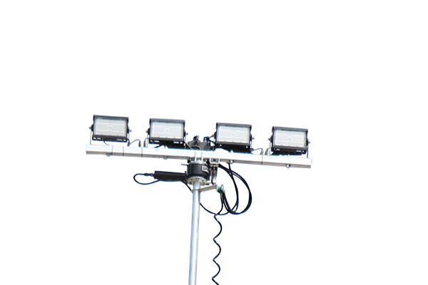 Hydraulic mast