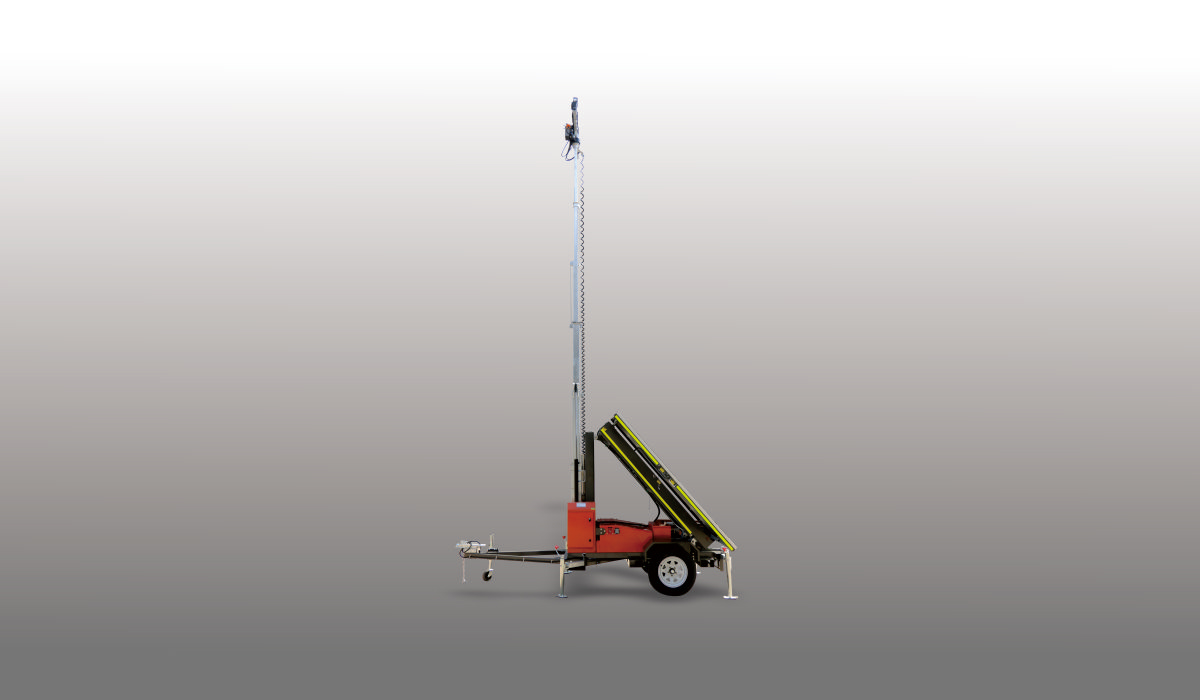 Solar Light Towers SX9-2.jpg