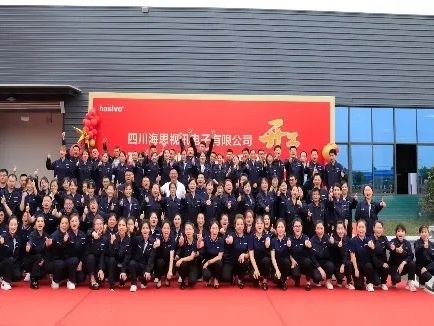 Hasivo moved to a new factory and started a new journey