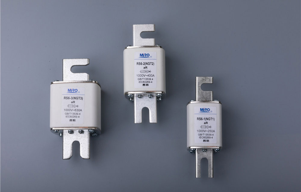 Fast-acting-Fuse-link-1vl3