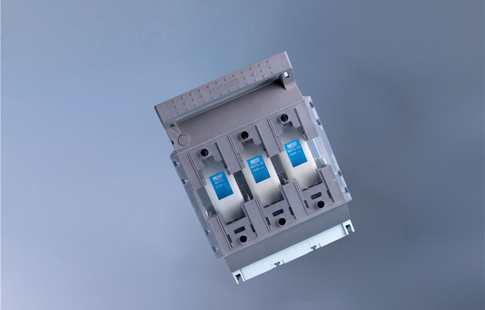 Fuse-disconnector-switchfah